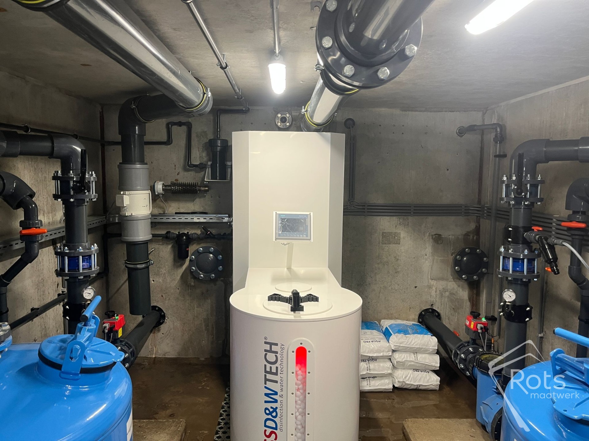 waterzuivering museumplein amsterdam _ fontein techniek